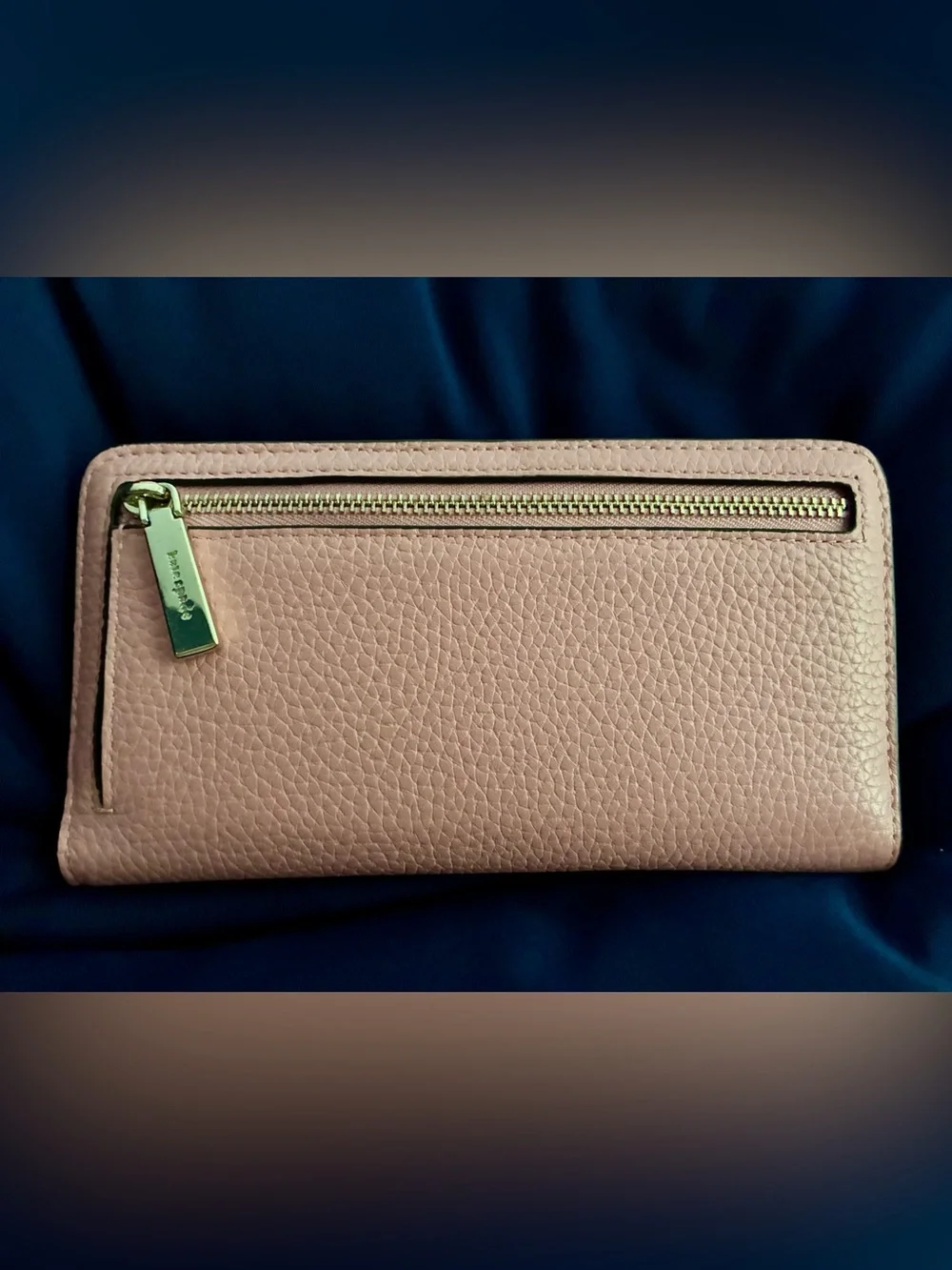 ♠️ Kate Spade Blush Pink Pebbled Leather Wristlet with Gold Logo - Picture 2 of 4